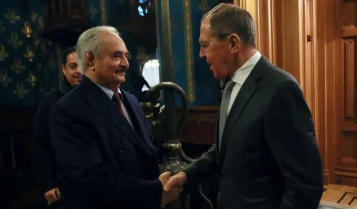 00055020-putin-e-khalifa-haftar Khalifa Haftar e Lavrov