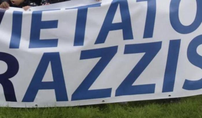 000551DD-razzismo-in-una-partita-di-calcio-tra-giovanissimi Razzismo in una partita di calcio tra giovanissimi