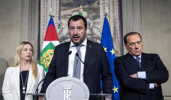 Berlusconi si allinea a Salvini: "Nessuna trattativa di Forza Italia, Conte si dimetta"
