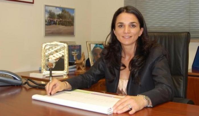 Arrestata una ex consigliera della regione Lazio: "Estorsione con metodi mafiosi"