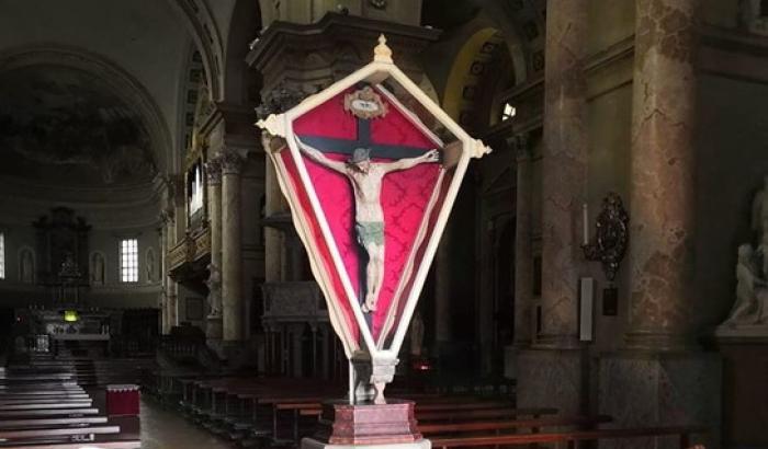 0005588C-il-crocifisso Il crocifisso