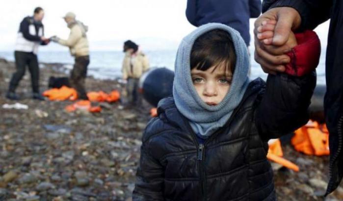 0005588F-bambino-a-lesbo Bambino a Lesbo