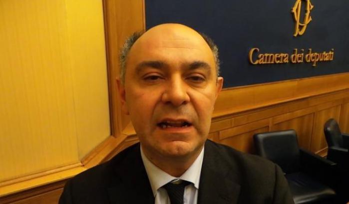 Il sottosegretario all'Istruzione Peppe De Cristofaro