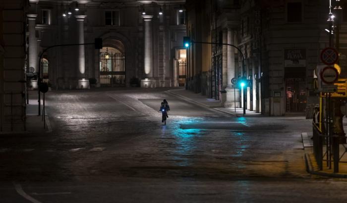 Francesco sottoposto a tampone: un prelato che lavora con lui è positivo al coronavirus