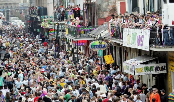 In Louisiana è record per velocità di contagio: si sospetta il Carnevale