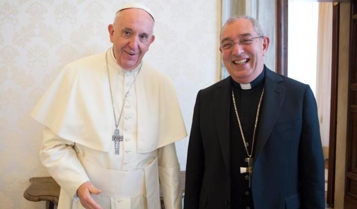00055DE8-fff Il cardinale Angelo De Donatis, vicario generale della diocesi di Roma con papa Francesco