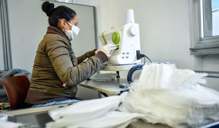 Produzione di mascherine
