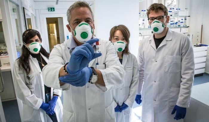 00056297-martin-bachmann-responsabile-della-cattedra-di-immunologia-dell-universita-di-berna Martin Bachmann, responsabile della cattedra di immunologia dell'Università di Berna