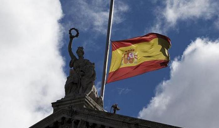 La decisione della Spagna: ritardata di 4 settimane la seconda dose di AstraZeneca