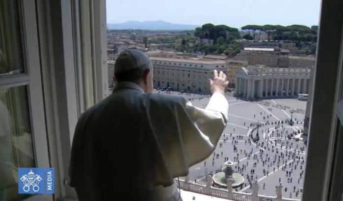 000569E2-papa-francesco Papa Francesco