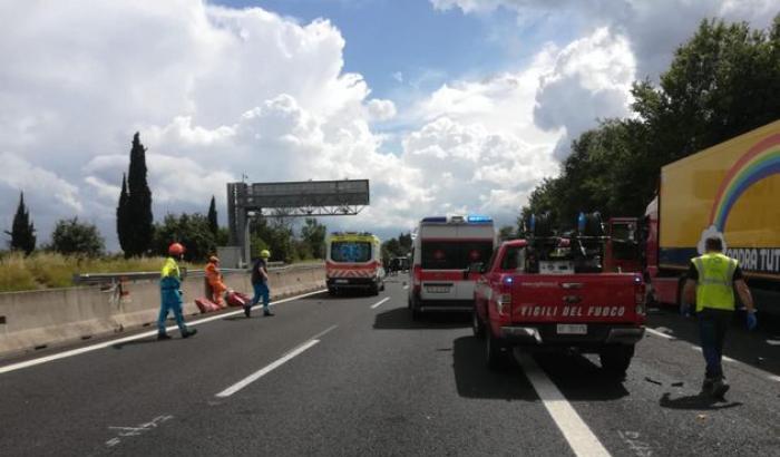 00056C8C-incidente-stradale Incidente stradale