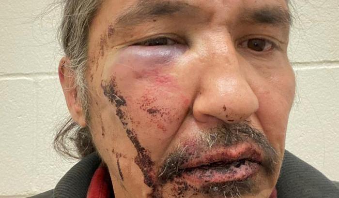 Allan Adam capo della comunità nativo-americana di Athabasca Chipewyan