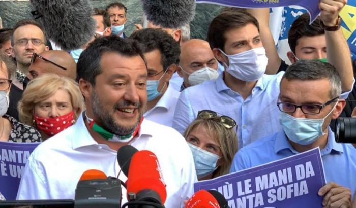 Salvini strepita: "Governo del contagio e criminale (lui che non ha mai rispettato le regole)"
