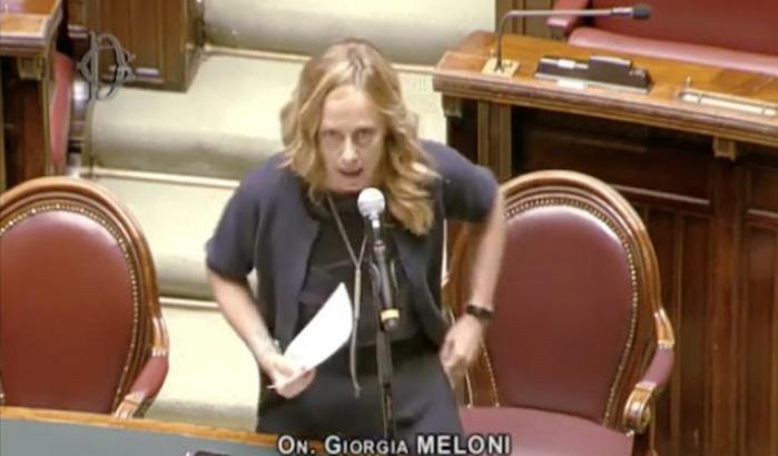 Qualcuno ha montato il discorso di Giorgia Meloni al contrario, e ha più senso dell'originale