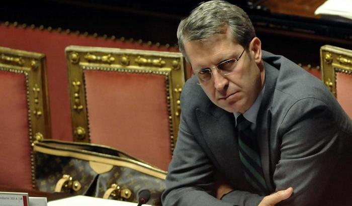 Della Vedova contro Meloni sulle concessioni balneari: "Posizioni demagogiche che non hanno nulla di patriottico"