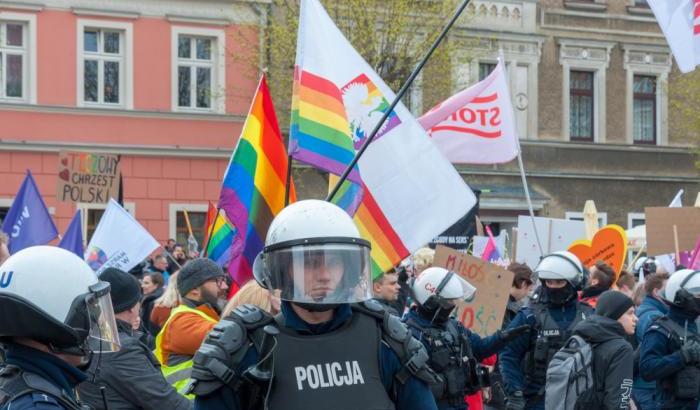 0005795C-manifestazione-lgbt-in-polonia Manifestazione Lgbt in Polonia