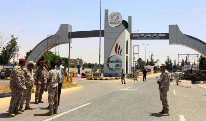 Libia, i turchi ci cacciano da Misurata. Camporini: "Da Roma passività assoluta"