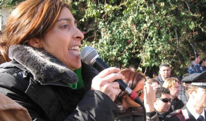 000580E1-angela-maraventano Angela Maraventano