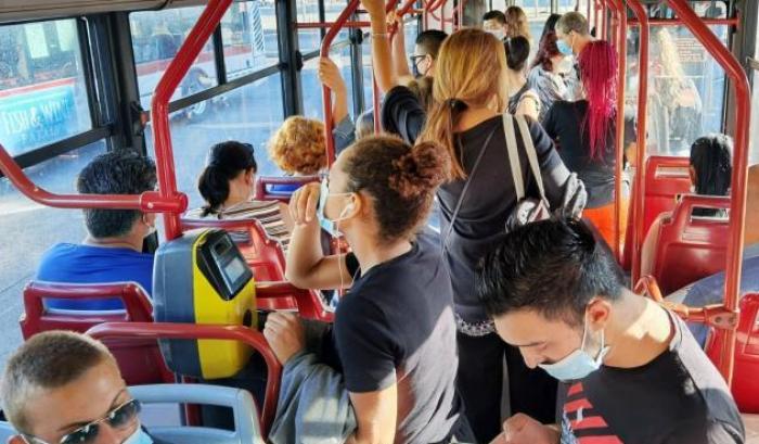0005827B-capienza-sui-mezzi-di-trasporto Capienza sui mezzi di trasporto