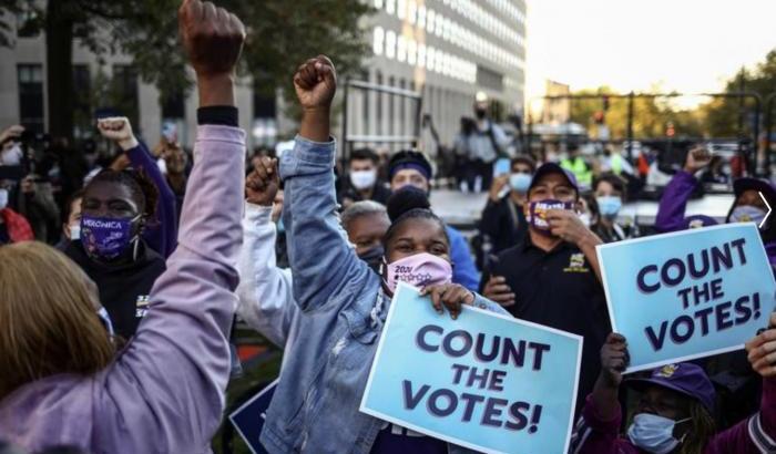 Manifestazione in favore di Biden