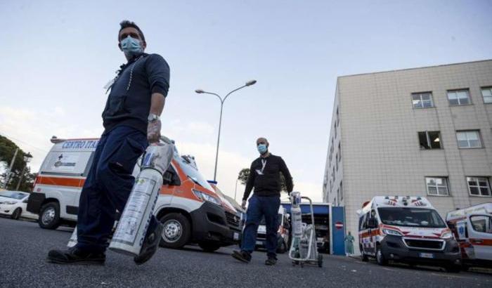 0005883D-emergenza-covid-sul-sistema-sanitario Emergenza Covid sul sistema sanitario