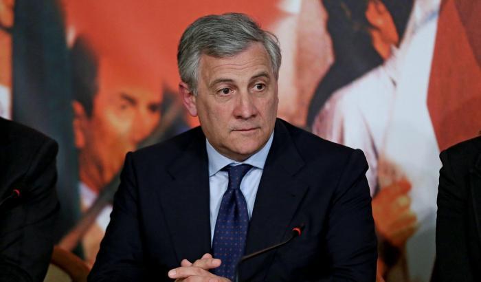 Tajani getta la maschera: "Berlusconi al Quirinale si può, abbiamo contattato il gruppo misto"