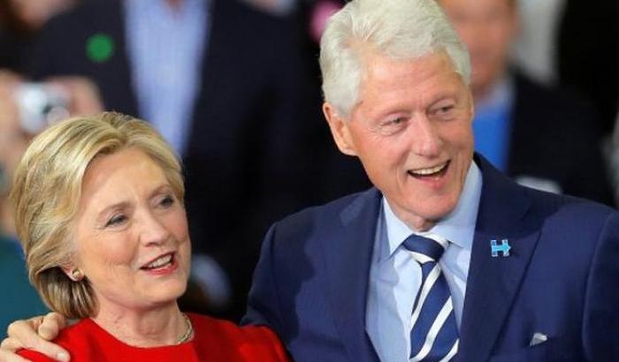 Anche Hillary e Bill Clinton tra i 306 grandi elettori che decreteranno la vittoria di Biden