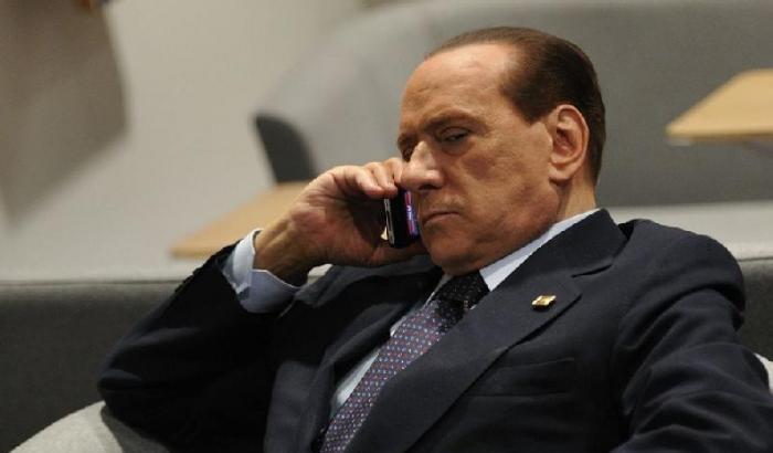 Berlusconi chiama l'armatore di Medinea: "Decisivo l'intervento di Putin per la liberazione dei pescatori"