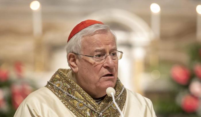 Il cardinal Bassetti celebra messa e ringrazia per essere sopravvissuto al Covid: "Il Natale più bello per me"