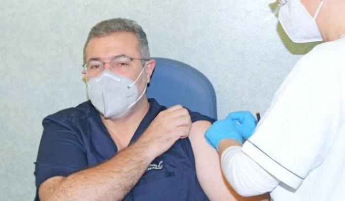 Il diario post vaccino dell'infettivologo: "Unico effetto collaterale è la speranza"