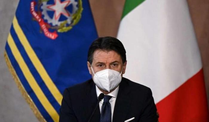 0005935A-conferenza-stampa-di-conte Conferenza stampa di Conte