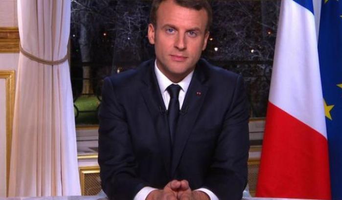 000593A3-emmanuel-macron-nel-suo-discorso-di-fine-anno Emmanuel Macron nel suo discorso di fine anno