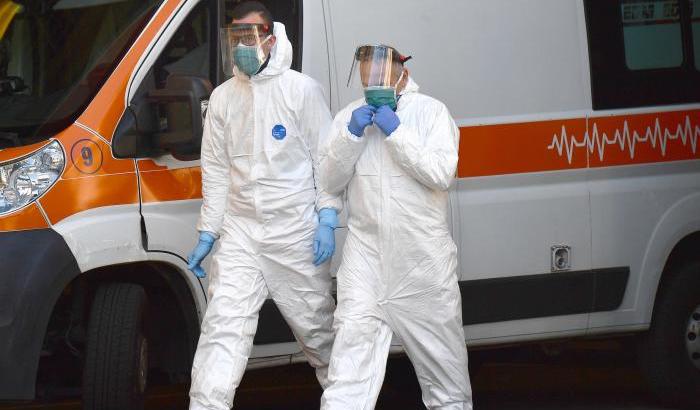 Focolaio covid dopo una irresponsabile festa privata: 58 positivi nel messinese