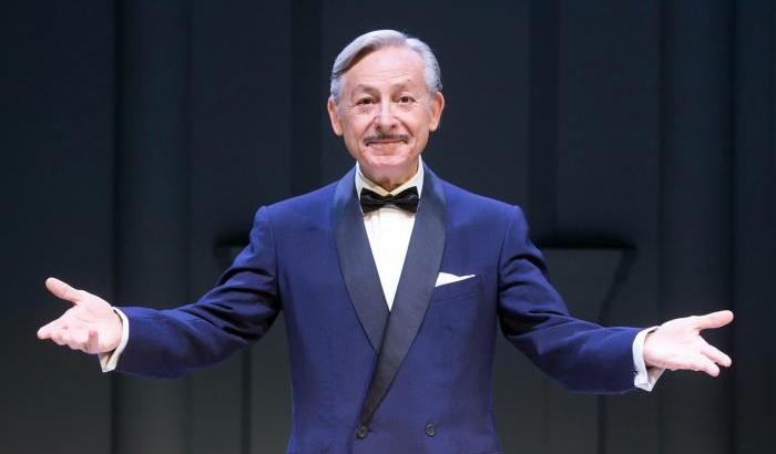 Leo Gullotta e il coming out: "Censurato per la mia omosessualità, ora i giovani sono liberi ma il governo è indietro"