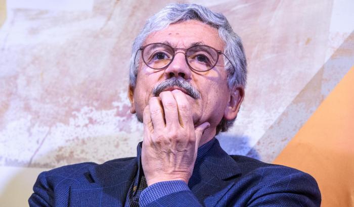 000597FF-massimo-d-alema Massimo D'Alema