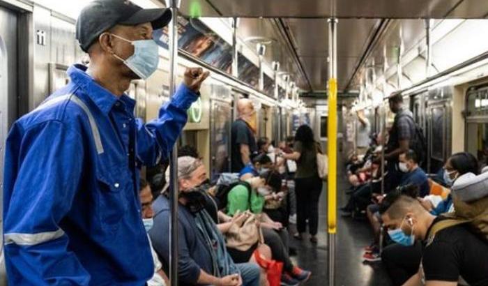 000599F7-mascherine-sui-mezzi-di-trasporto-in-usa Mascherine sui mezzi di trasporto in Usa