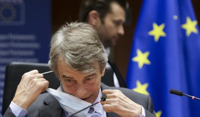 Il presidente del Parlamento europeo: Sassoli sveglia l'Italia "distratta" sul Recovery Plan