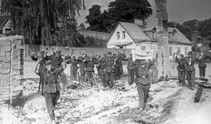 0005A042-morti-gli-ultimi-due-ergastolani-nazisti Morti gli ultimi due ergastolani nazisti