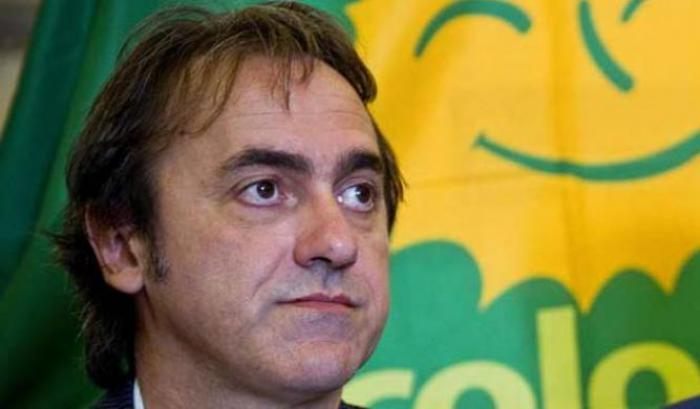 Bonelli (Verdi) su Renzi a Dubai: "Orami si è innamorato delle querele, piuttosto dia risposte"
