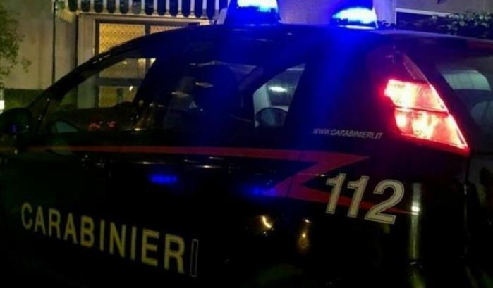Femminicidio a Saluzzo: un uomo uccide la madre e il suo cane, poi si ammazza