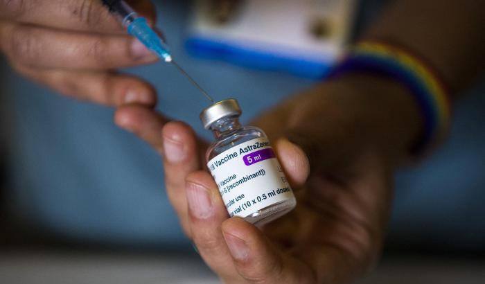Vaccino AstraZeneca