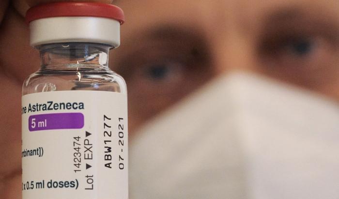0005AB54-vaccino-astrazeneca Vaccino AstraZeneca