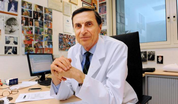 L'immunologo Mantovani: "Sensato il mix di vaccini ma servono più dati"