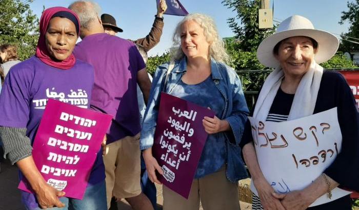 0005B19A-manifestazione-pacifista Manifestazione pacifista