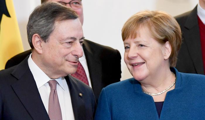 0005B7FD-draghi-e-merkel Draghi e Merkel