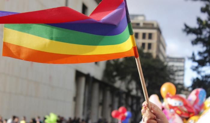 0005B839-bandiera-arcobaleno Bandiera arcobaleno