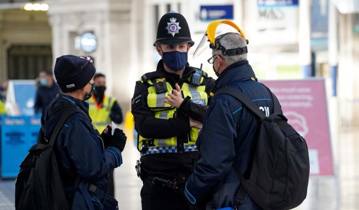 0005B888-covid-gran-bretagna Covid, Gran Bretagna