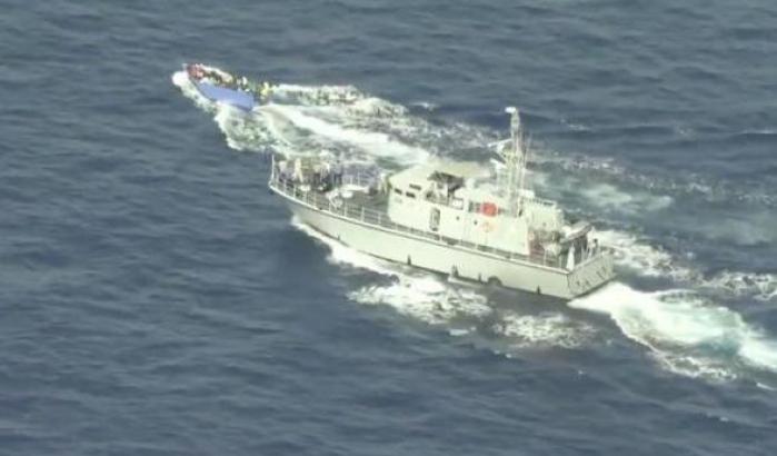 0005BA54-guardia-costiera-libica-spara-contro-un-imbarcazione-con-dei-migranti-a-bordo Guardia costiera libica spara contro un imbarcazione con dei migranti a bordo