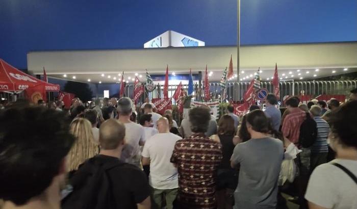 0005BBF5-licenziamenti-alla-gnk-di-campi Licenziamenti alla Gnk di Campi