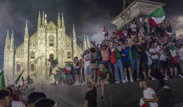 Festeggiamento a Milano dopo la vittoria degli azzurri a Euro 2020